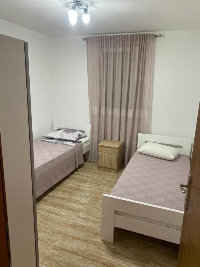 Apartman 02 Bar Exteriér fotografie